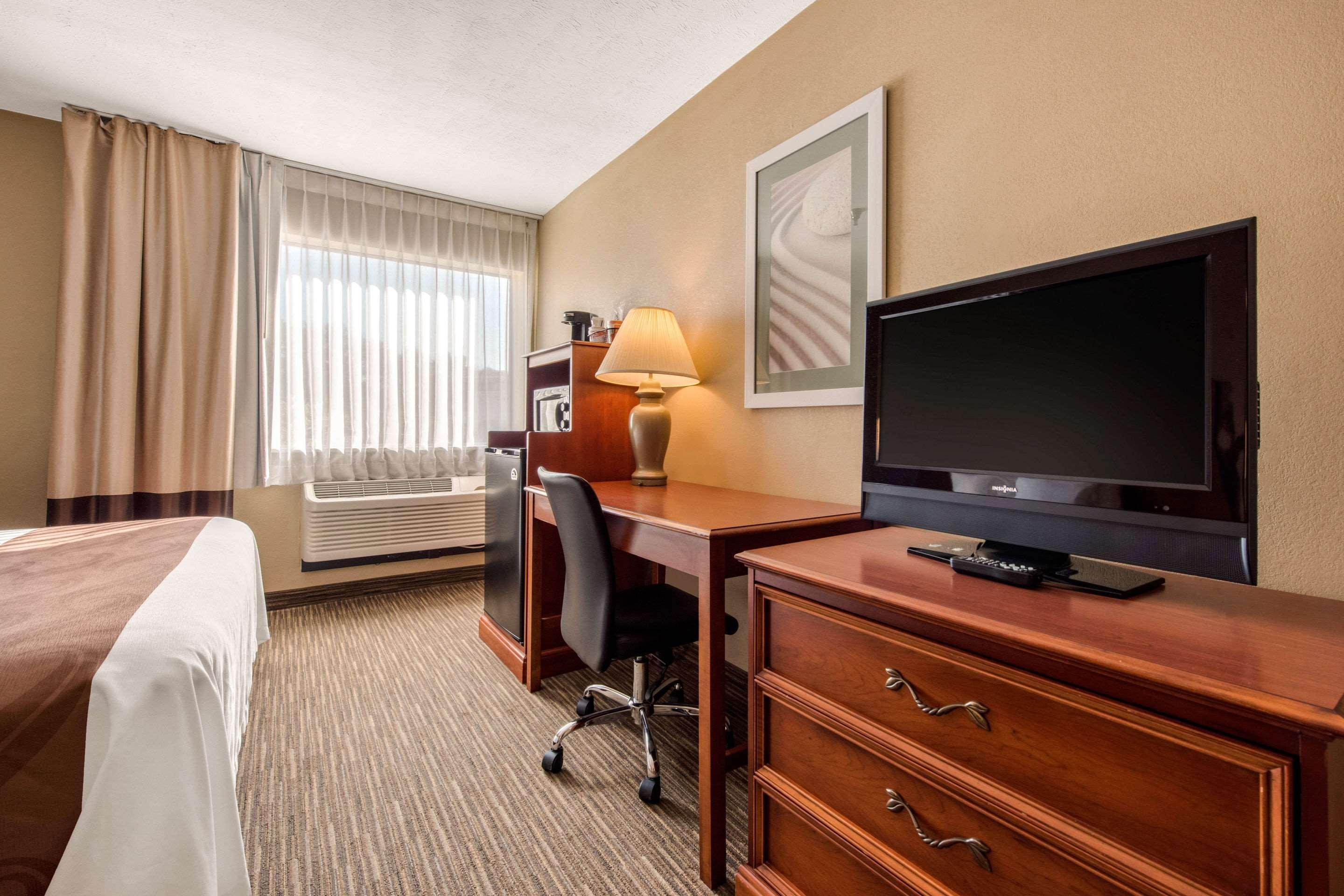 Quality Inn & Suites ניו קאסל מראה חיצוני תמונה