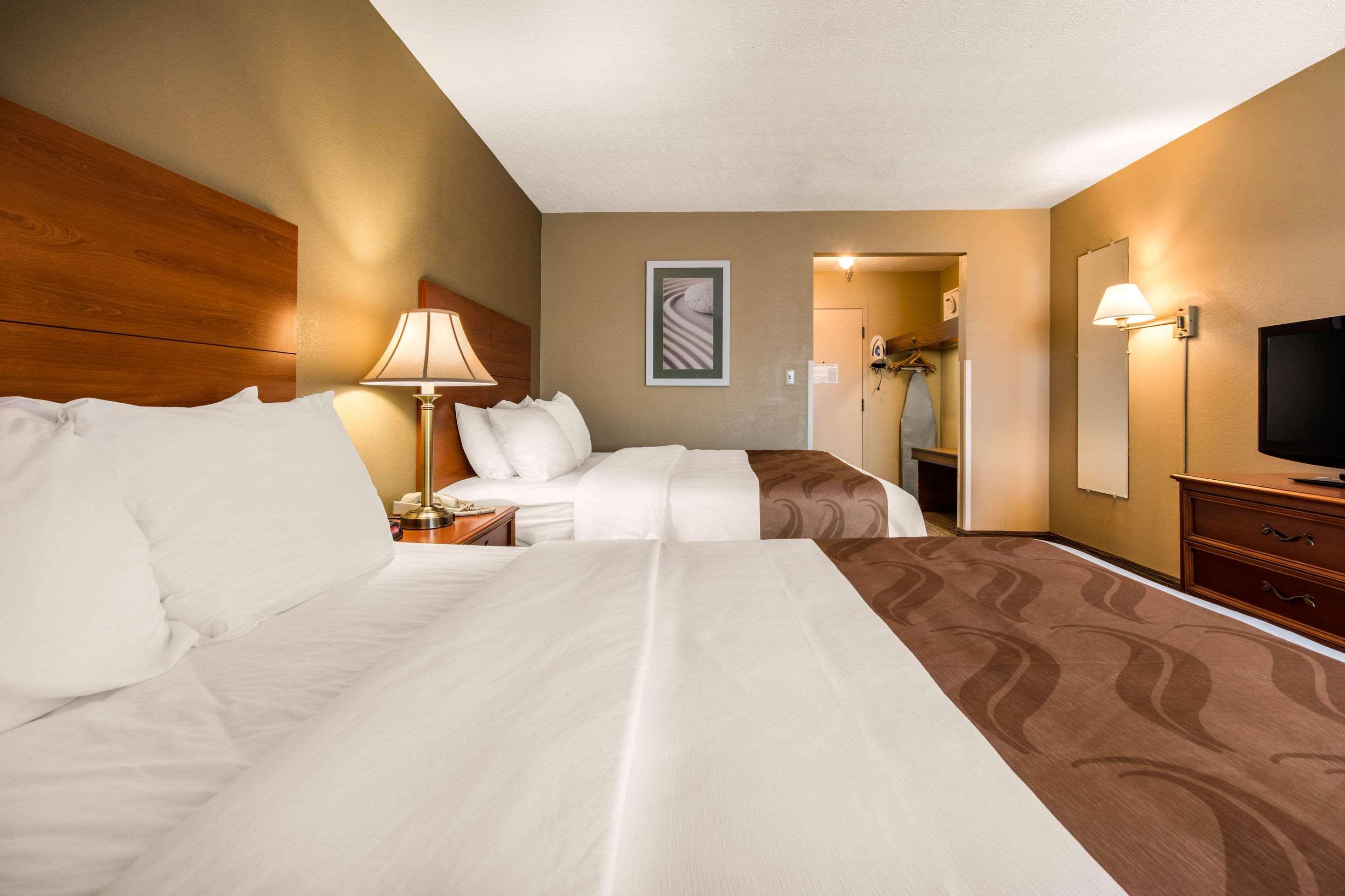 Quality Inn & Suites ניו קאסל מראה חיצוני תמונה