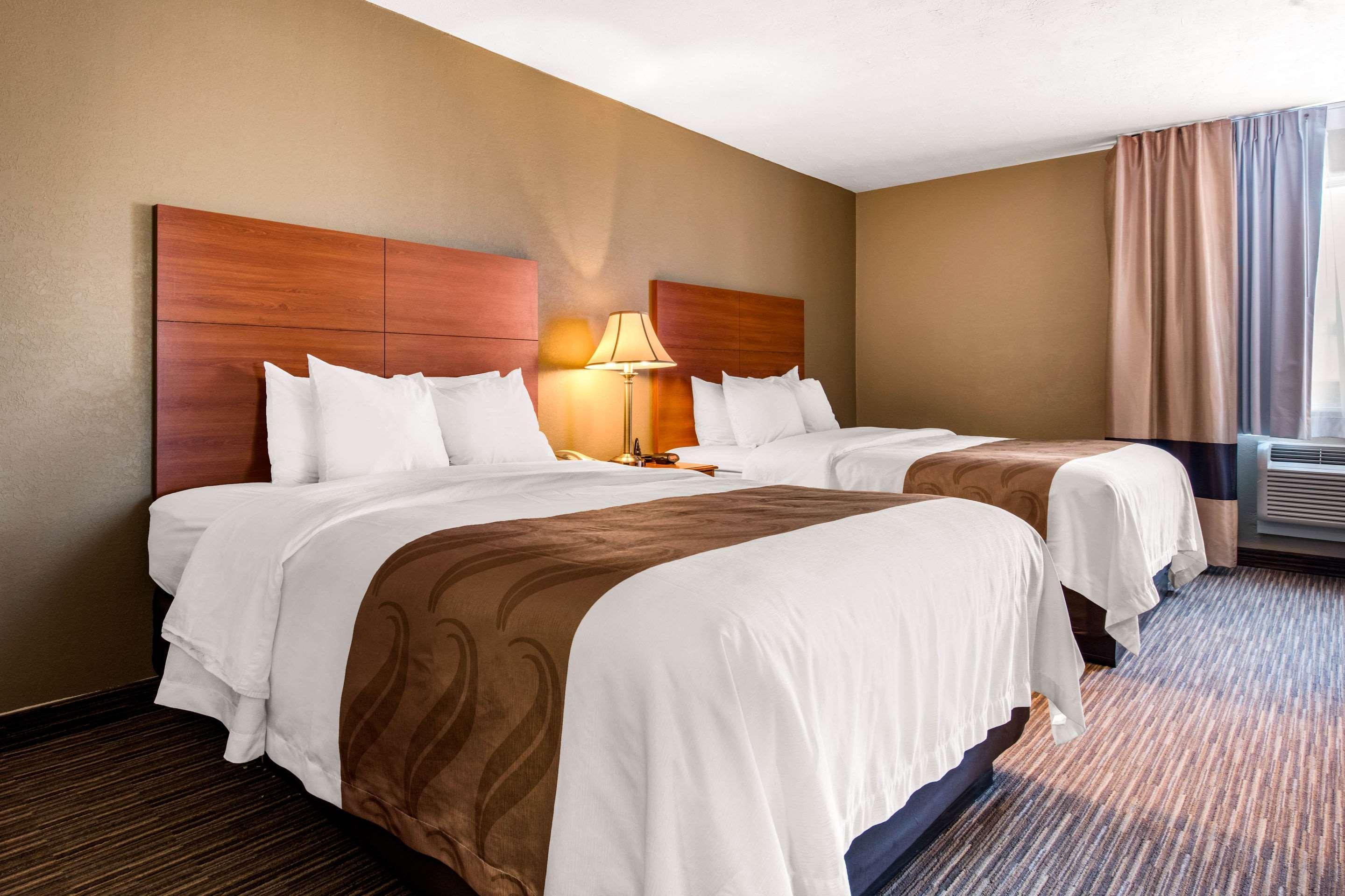 Quality Inn & Suites ניו קאסל מראה חיצוני תמונה