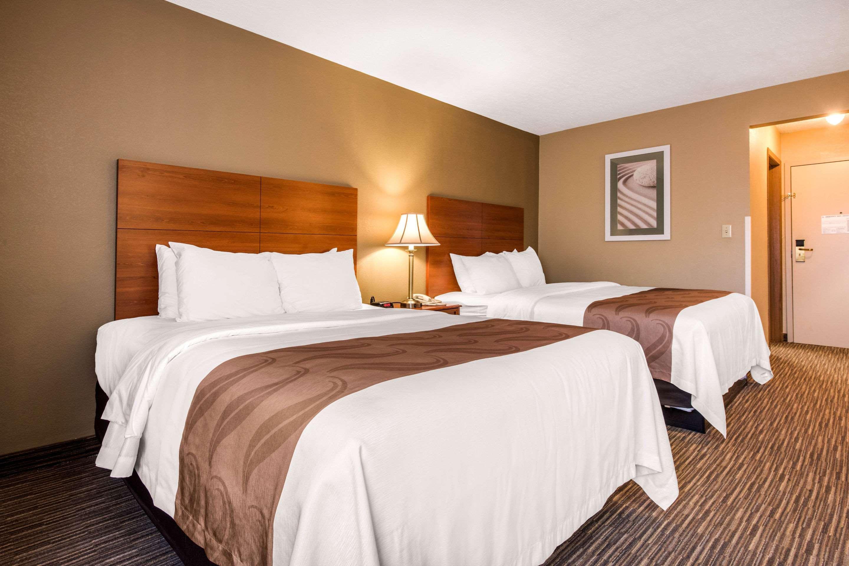Quality Inn & Suites ניו קאסל מראה חיצוני תמונה